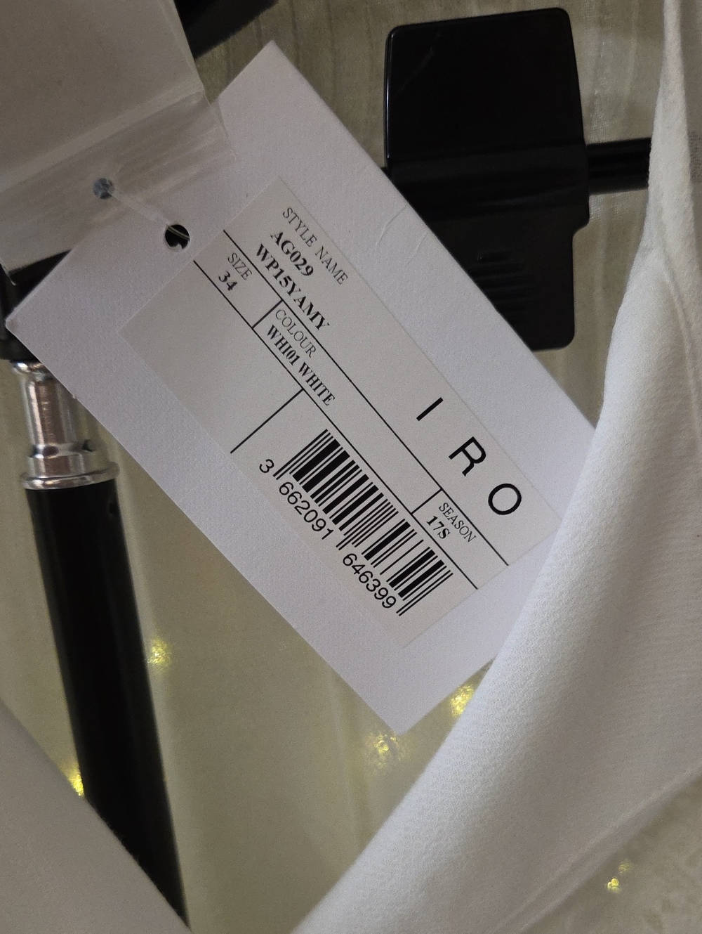 NWT IRO Women's White Lace & Pleat V-Neck Blouse SZ 34 - Picture 3 of 10